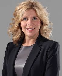 Shannon Letts's Instagram, Twitter & Facebook