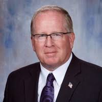 600+ "Hike" profiles