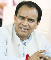 Chhatra Rajniti चार धाम यात्रा व्यवस्थाओं को परखेंगे स्वास्थ्य मंत्री डॉ धन सिंह रावत -  Devbhoomi 24