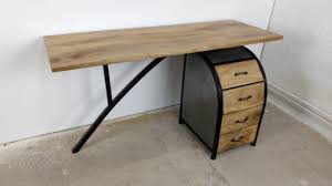 Der metallrahmen, aus dem die tischbeine bestehen, verleiht diesem esstisch absolute. Schreibtisch Buro Tisch Ofiice Akazie Mit Buro Container 150cm Industrie Design Schreibtische Tische Mobel