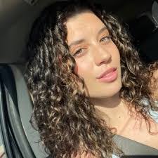 Macy Reynolds's Instagram, Twitter & Facebook