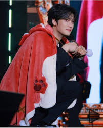 ジェジュン、幸せだった僕たちの記憶…重慶ファンミのビハインド公開 | 綺麗な紫水晶 (アメジスト)