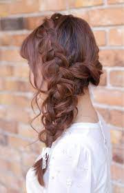 編み込みワンサイド brotoのヘアスタイル 成人式 ヘアスタイル ロング 卒業式 髪型 結婚式 ヘアスタイル お呼ばれ ロング