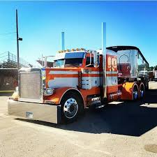 Custom Peterbilt Conventional With Chicken Lights And Chrome Trucks Custom Peterbilt Peterbilt Trucks
