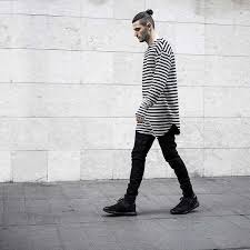 After being repeatedly asked to offer yoga, we decided to do it our way, which is the fun way! 2018 Men Hip Hop T Shirts Tyga Swag Striped Long Sleeve T Shirt Extended Men Oversized Tee Shirt Homme T Shirt Men Buy At The Price Of 15 38 In Aliexpress Com Imall Com