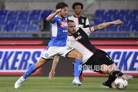 Bianconeri saat ini sudah mengoleksi 13 trofi coppa italia. Final Coppa Italia Napoli Kalahkan Juventus Adu Penalti Republika Online