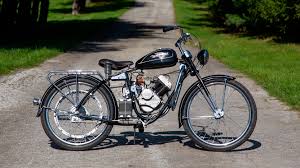 With just under 270 original miles, this whizzer ambassador is a must for motorbike enthusiasts. 1951 Whizzer Ambassador W12 Las Vegas 2020