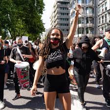 Il est tout aussi faux de répéter que la palestine n'existe pas que de présenter des résistants palestiniens comme des terroristes. Black Lives Matter Decentralised Leadership And The Problems Of Online Organising
