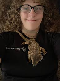 Out shopping and saw this. Thought yall would like it 🙃