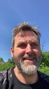 Dan Blackburn's Instagram, Twitter & Facebook