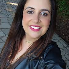 Dê uma olhada em Paleta de Sombras Oceane 12 Shades por R$99,99. Compre na  Shopee agora! Link de vendas Shopee vídeos aquiaproveite. 👇🌷🍀  https://br.shp.ee/xx6bbxm?smtt=0.0.9