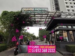 In this video, we are showing you a house available to rent on our speedhome platform rent your next dream house on our home rental website and home rental. Ken Rimba Condominium 1 Management Office Number Time