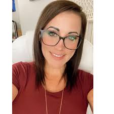 Kathleen Kirkman's Instagram, Twitter & Facebook