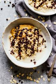 Refrigerate peanut butter overnight oats for at least 2 hours or overnight. Chocolate Peanut Butter Overnight Oats Jar Of Lemons