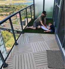Vacation rentals available for short and long term stay on vrbo. 7 Balcony Lounge Ideas For Small Apartments And Condos Designer Deck Outdoor Tiles Wood Recycled Plastic Toronto