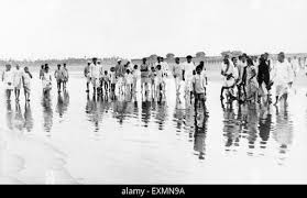 Mahatma Gandhi walking, Juhu Beach ...