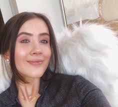 Claire Randolph's Instagram, Twitter & Facebook