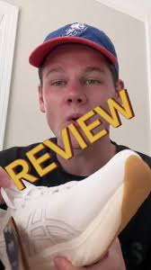 THE BEST RUNNING SHOE! My review of the @ASICS gel Nimbus 25. Full vlo...