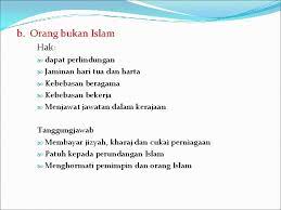  keluarga adalah unit terkecil dari masyarakat yang terdiri atas ketua keluarga danbeberapa orang yang terkumpul dan tinggal di suatu tempat di bawah satu atap dalamkeadaan saling kebergantungan. Bab 5 Konsep Kekeluargaan Dan Kemasyarakatan Konsep Kekeluargaan