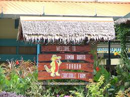 Menurut petugas taman, warsidi, ada 500 buaya di taman yang didirikan pada tahun 1991 ini. Tuaran Crocodile Farm Mapio Net