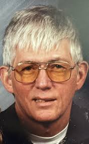 Dorothy Chisolm Hefner, a 1956 graduate of Oilton, passed away. Graveside  services will be Wednesday, April 17, at Oilton cemetery.