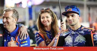Johann zarco pensait avoir une chance de victoire après avoir doublé fabio quartararo au gp de johann zarco a cru à un premier succès en motogp au grand prix de france, surtout après avoir. Miguel Oliveira Darum Fuhlt Sich Der Motogp Rookie Bei Tech 3 So Wohl