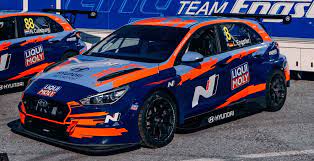 مجددا ليكوي مولي تقوم بإجراء سحب على سيارة هيونداي أي 30 أن موقع ويلز sports car racing hyundai