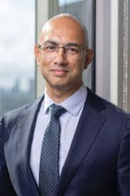 Sydney Latham's Instagram, Twitter & Facebook