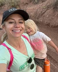 Rachel Strait's Instagram, Twitter & Facebook