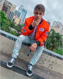 Alex hoyer presenta el video oficial de su nuevo sencillo 'ella'. 77 Alex Hoyer Ideas Alex Mashup Dante
