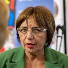 Actriţă română de teatru, film şi televiziune. Gabriela AdameÈ™teanu Wikipedia