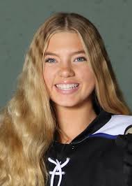 Congrats to Evie Lundeen (15U) and Avery Moe (14U) for being selected to  attend the HP Development Camps this summer.