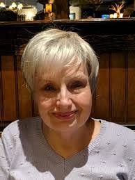 Robin Durbin's Instagram, Twitter & Facebook