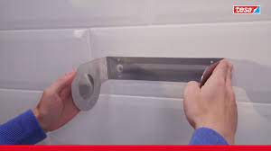 Auch ohne bohren sicher befestigen. Tesa Montagekleber Fur Fliesen Und Metall Youtube