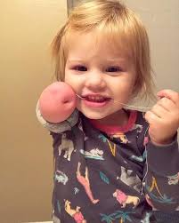 Today I turn 25 🎂🎊 Happy birthday to me 🎉 AHO