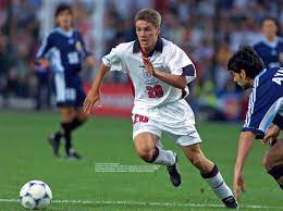 Michael james owen is an english former footballer who played as a striker for liverpool, real madrid, newcastle united, manchester united and stoke city, as well as for the england national team. Tphoto V Twitter Michael Owen England In World Cup France98 1 8 Final Argentine 2 2 Pk 4 3 England At Stadium Geoffroy Guichrd In Saint Etiennet France 30 6 98 Photo By Masahide Tomikoshi Tomikshi Photography