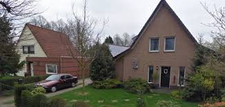 Over het ontstaan van de woningen bestaan veel verhalen. Oostenrijkse Huizen Niet Zeldzaam Wel Bijzonder Monumentje