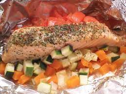 pave de saumon en papillotte recette saumon papillotte recette pave de saumon et recette poisson papillotte