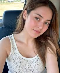 43years old from USA🇺🇸 I need a wife from any country ready to travel to  meet you .