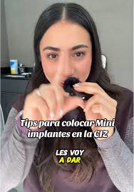 Consejos para colocar mini implantes dentales en la cresta infracigomática