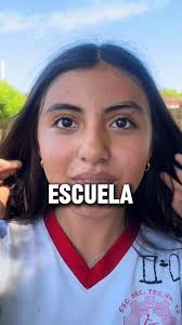 ¿Quién es el maestro más cuquis de la secundaria? 🖖🏼 Ira ve, grabando con  los alumnos de la Escuela Secundaria Técnica 12 #riograndeoaxaca #secundaria