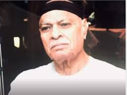 Kab se khada hun main yahan aaye to kitni der se. Satta King Satta Matka King Ratan Khatri Dies In Mumbai Mumbai News Times Of India