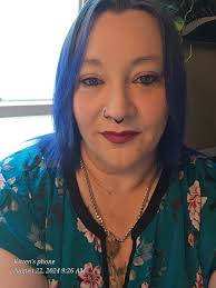 Hello where's all the pretty ladies at 🌈🌈