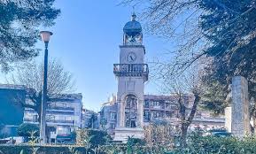 Οι λαϊκές αγορές παρά τα μέτρά της πανδημίας εδώ και έναν χρόνο παραμένουν υψηλά στις προτιμήσεις των καταναλωτών για την προμήθεια τροφίμων. Bjpqadkaeiscbm