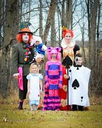 25,35 € 29,99 € antes 29,99 €. Alicia En El Pais De Las Maravillas Disfraces En Grupo Halloween Disfraces Disfraces De Halloween Familiares