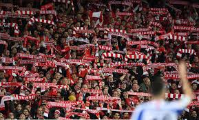 Für die fans und mitglieder des 1. Two Berlin Soccer Teams Now Kept Apart By Covid 19