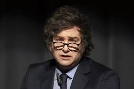 Don Juan José de San Martín»: La errata de Javier Milei durante su homenaje  a los Granaderos  https://elintransigente.com/2025/03/don-juan-jose-de-san-martin-la-errata-de-javier-milei-durante-su-homenaje-a-los-granaderos/