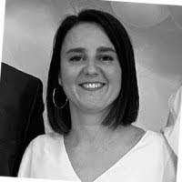 Kelly Petit's Instagram, Twitter & Facebook