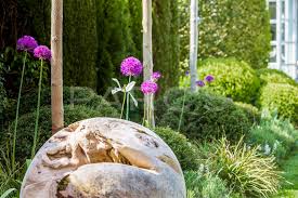 Die bezeichnung rührt von den englischen landschaftsgärten, die bei der gestaltung des geländes als vorbild dienten. Belgisch Englischer Gartenstil Parc S Gartengestaltung