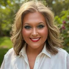 Skijoring: where the power of the horse meets the thrill of the snow, and  together they ride the winter wind.” -One World Drone  #skijor#cowboy#throwback#horse